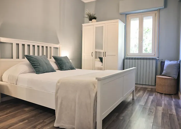 Robyhouse Apartman Varenna